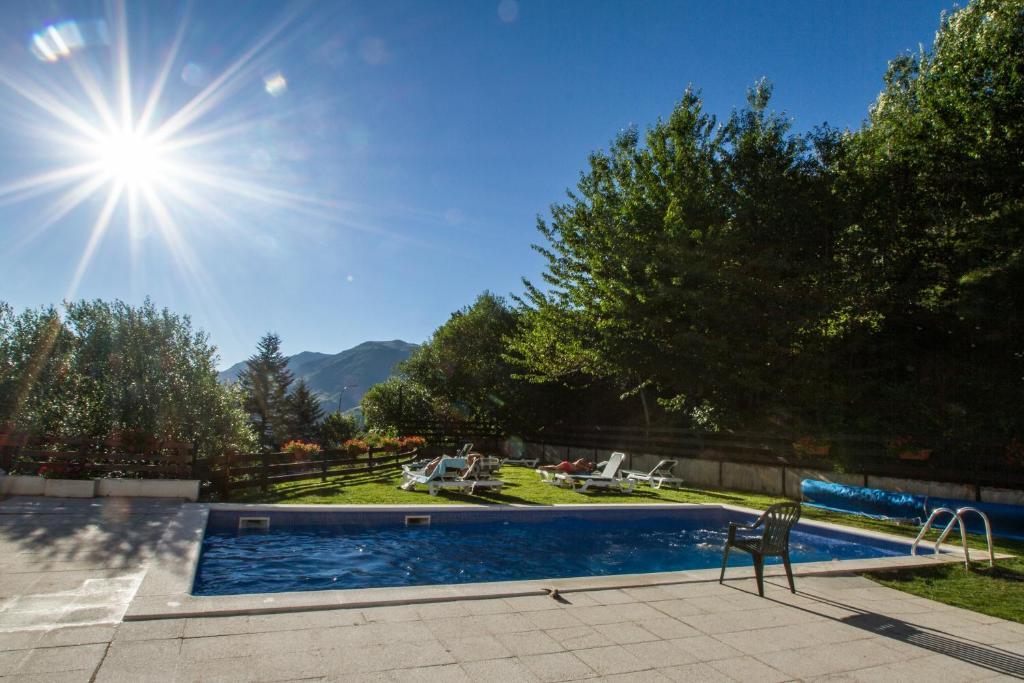 Apartamentos Multibaqueira Baqueira Beret Exterior photo
