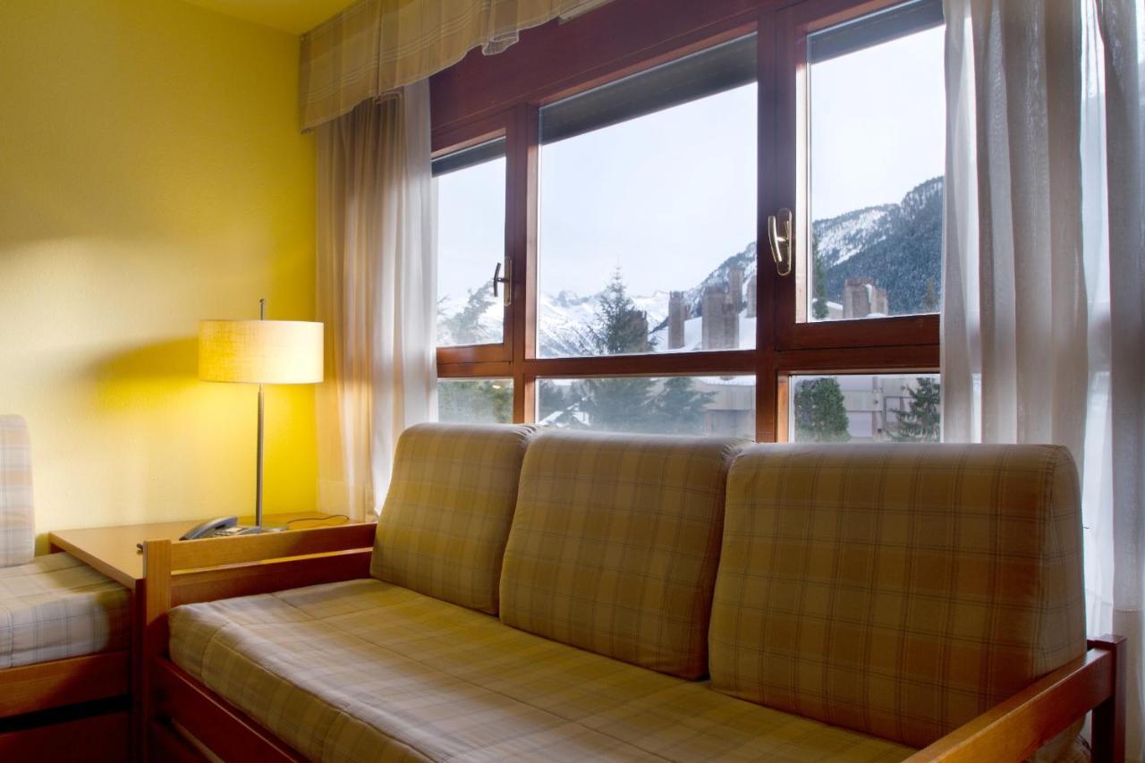 Apartamentos Multibaqueira Baqueira Beret Room photo